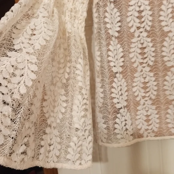 Michael Kors Cream Bell Sleeve Embellished Blouse - Picture 4 of 7